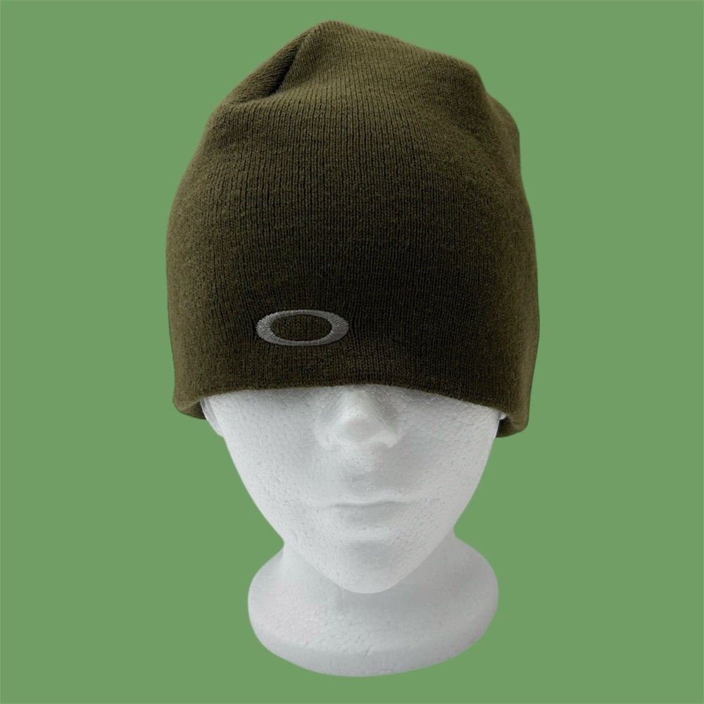 Vintage 90s Y2K Oakley Beanie Software Center Logo Streetwear Skate Skull Green